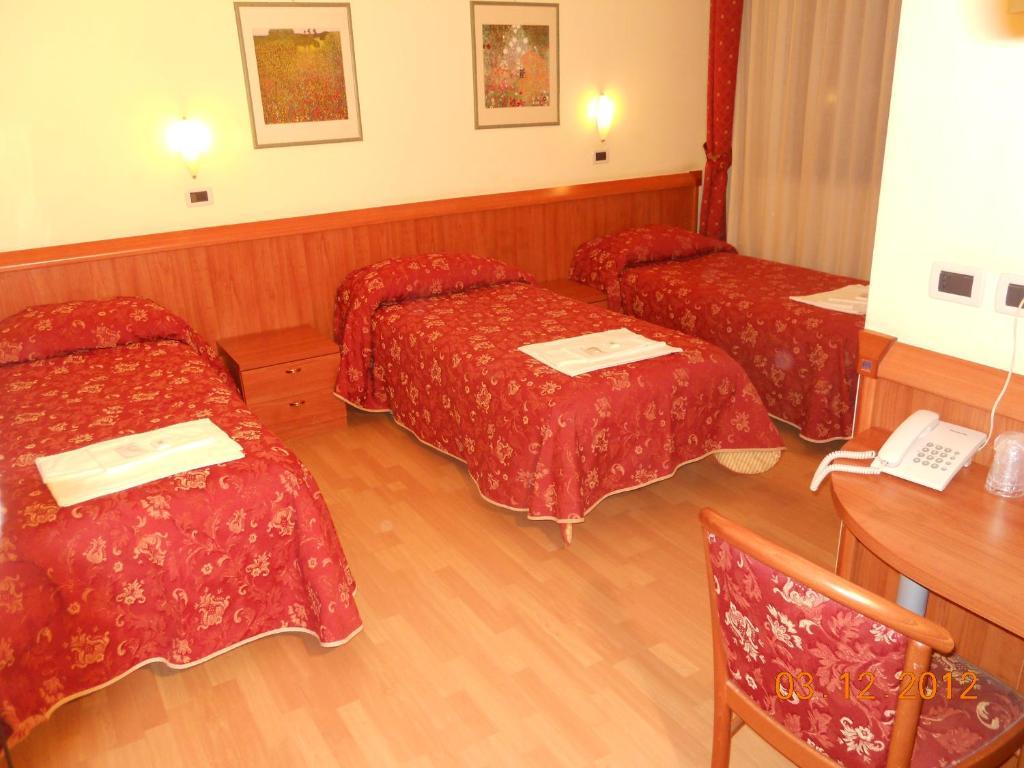 Hotel Val Di Sangro Perano Chambre photo